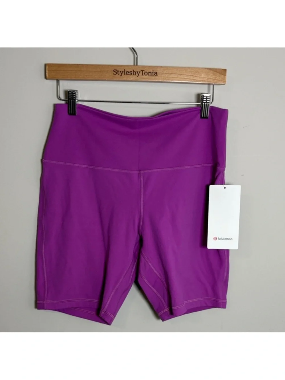 Lululemon Align High Rise Short 8 inch Vivid Plum Stretch Yoga Sz 12 NEW